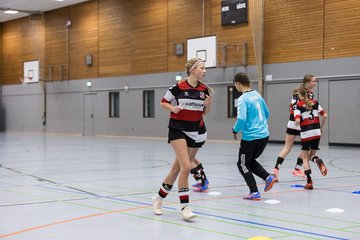 Bild 1 - wBJ Futsalmeisterschaft Vorrunde